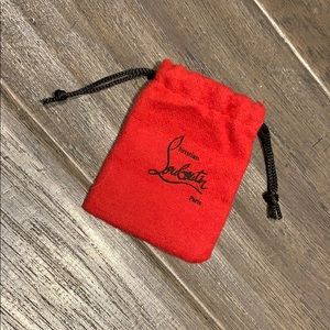 Tiny dust bag